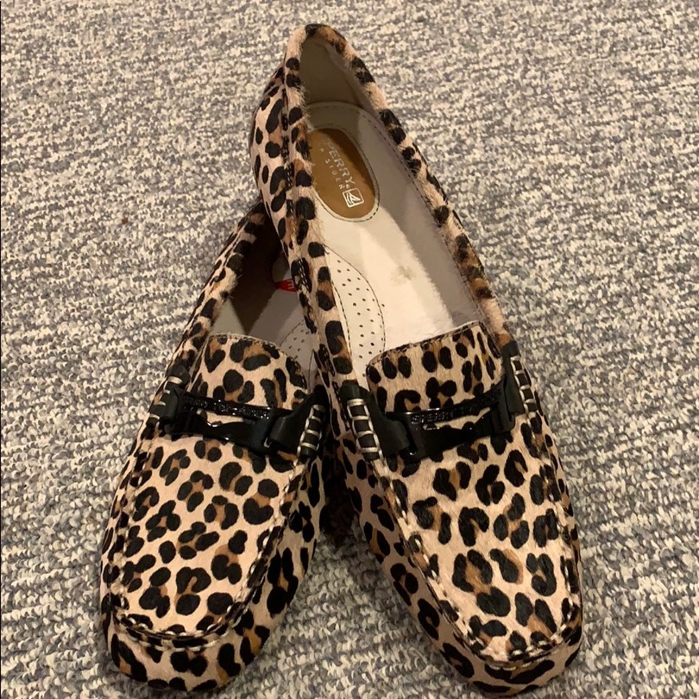 Sperry leopard loafer